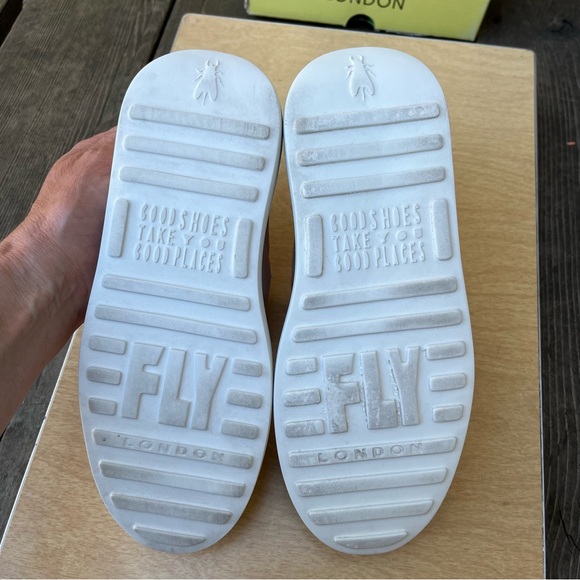 Fly London Dare520Fly Platform Wedge Leather Sandals In Nude Sz 38EU/7.5-8 US - Picture 9 of 16